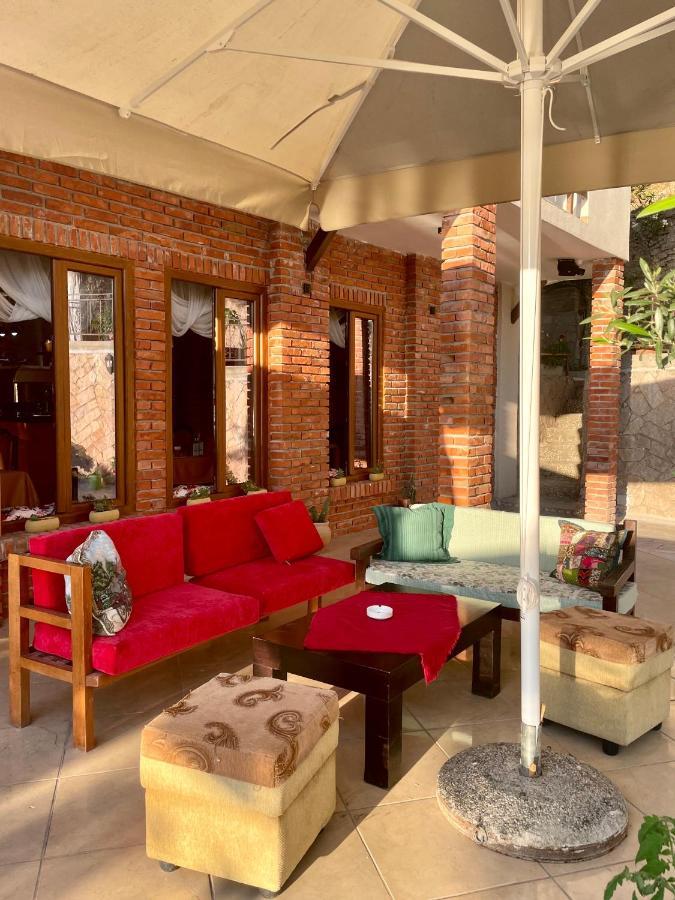 Tekada Hotel & Restaurant Vlorë Екстериор снимка